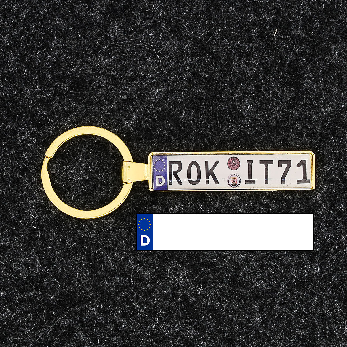 Nøglehåndtag til bilens nummerplade farvet