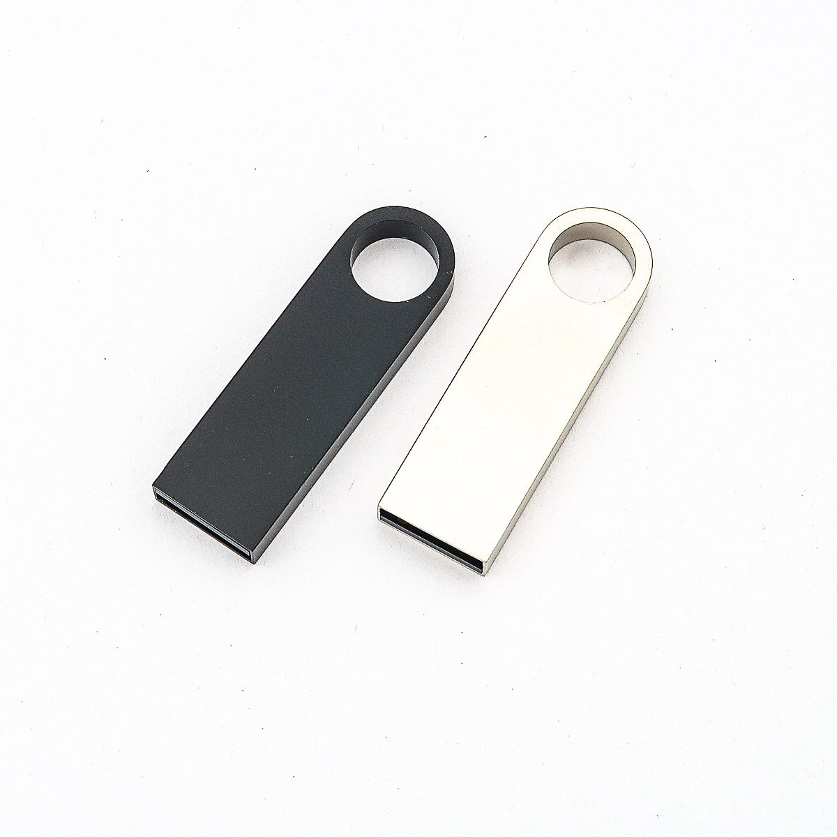 USB -stick personaliseret med gravering fra navn eller logo